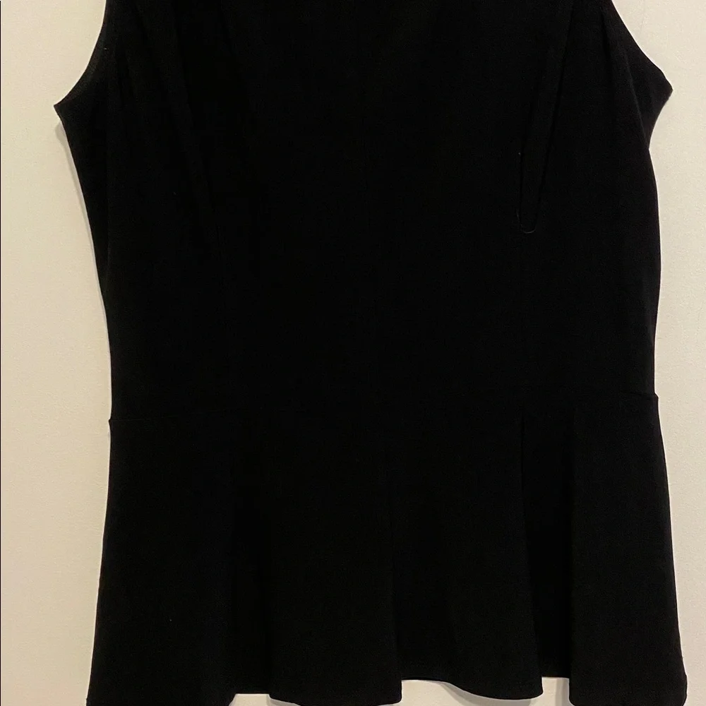 Perceptions Black 2 piece outfit with Animal Print Accent, lightweight - Picture 6 of 12